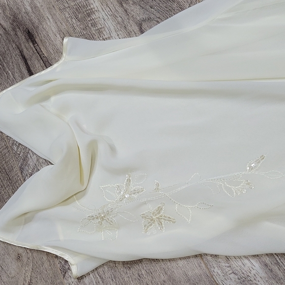 NWOT- La Vie En Rose Ivory Near-Sheer Maxi Nightdress-SZ L - Picture 7 of 15